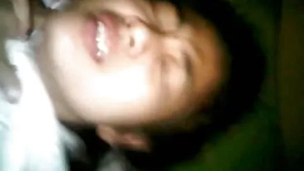 Nhật bản bo chong chich con dau