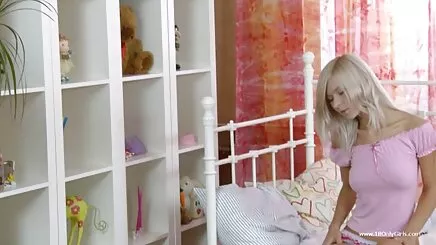 Nhật sec bo chong dit con dau bản