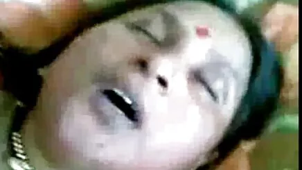 Cha móng tay của mình nghèo mẹ Miley Cole phim sex phim sex bố chồng nàng dâu